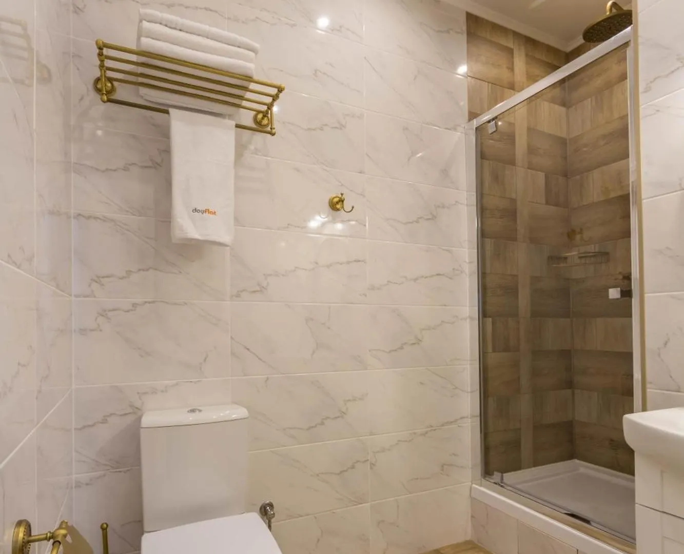 Idea Design Apart-Hotel Kyiv 2*,